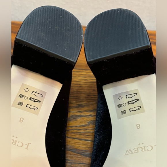 J.Crew Black Velvet Mary Jane’s W/ Rhinestone Buckle.Party Shoe. Woman’s Size 8 - Picture 12 of 14